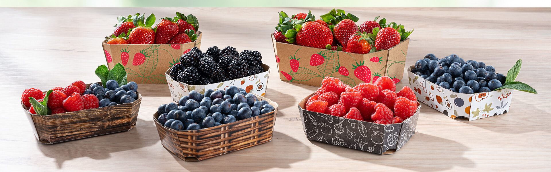 Beerenschalen mit allen Motiven für eine Gesamtübersicht