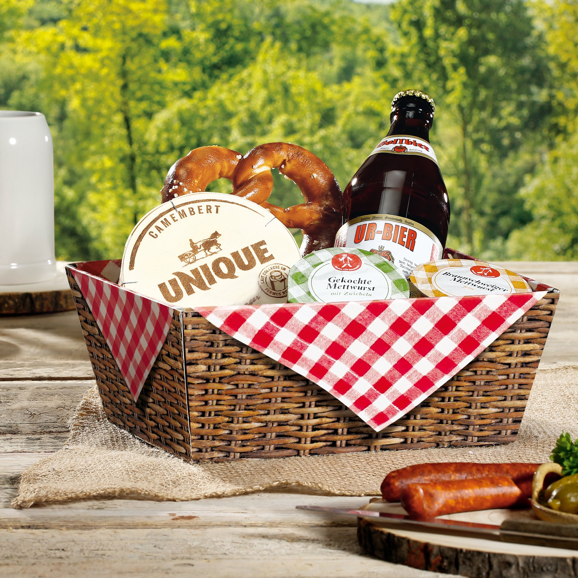 Präsentkorb viereckig - Brotzeit Rot - mittel