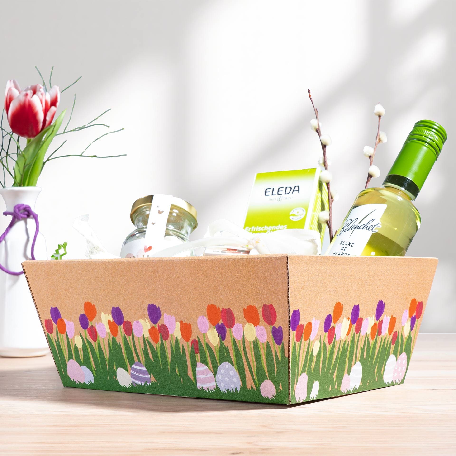 Präsentkorb viereckig - Frühlingsnest - klein